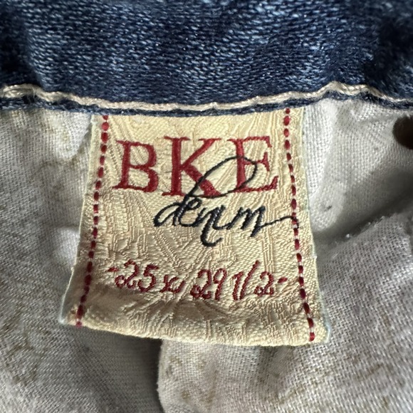 BKE Jeans Womens 26S Stella Blue Slim Bootcut Stretch Whiskered Distressed Y2K - Picture 4 of 16